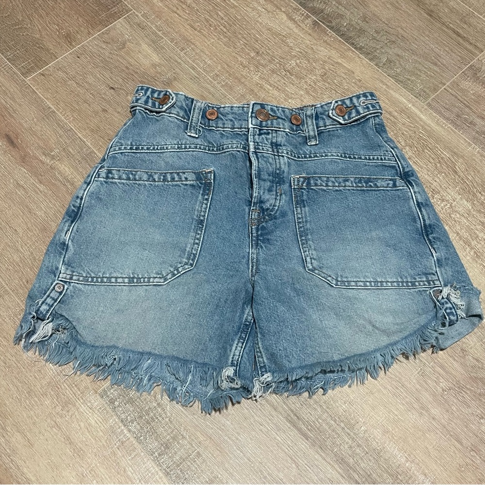 Free People Palmer Denim Frayed Hem Women's Shorts